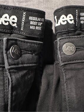 Lee Women’s Black Regular Fit Boot Cut Mid Rise Jeans x 2